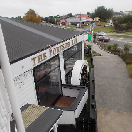 The Kentish Hotel Waiuku Exteriör bild